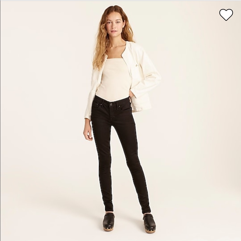 NWOT JCREW 8" stretchy toothpick jean in true black